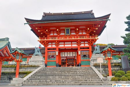 santuario fushimi inari